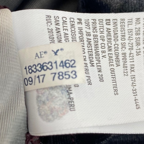 𝅺AMERICAN Eagle Multi Tie-Dye Velvet Off Shoulder Long Sleeve Top - Picture 13 of 14